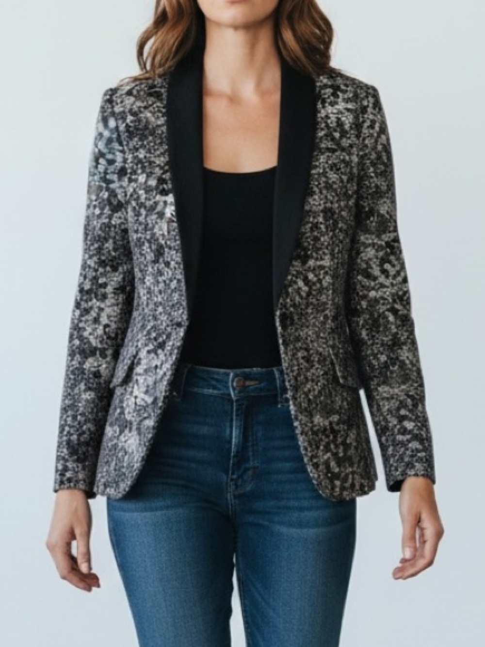 Badgley Mischka Black and Gray Blazer with Tailored Silhouette